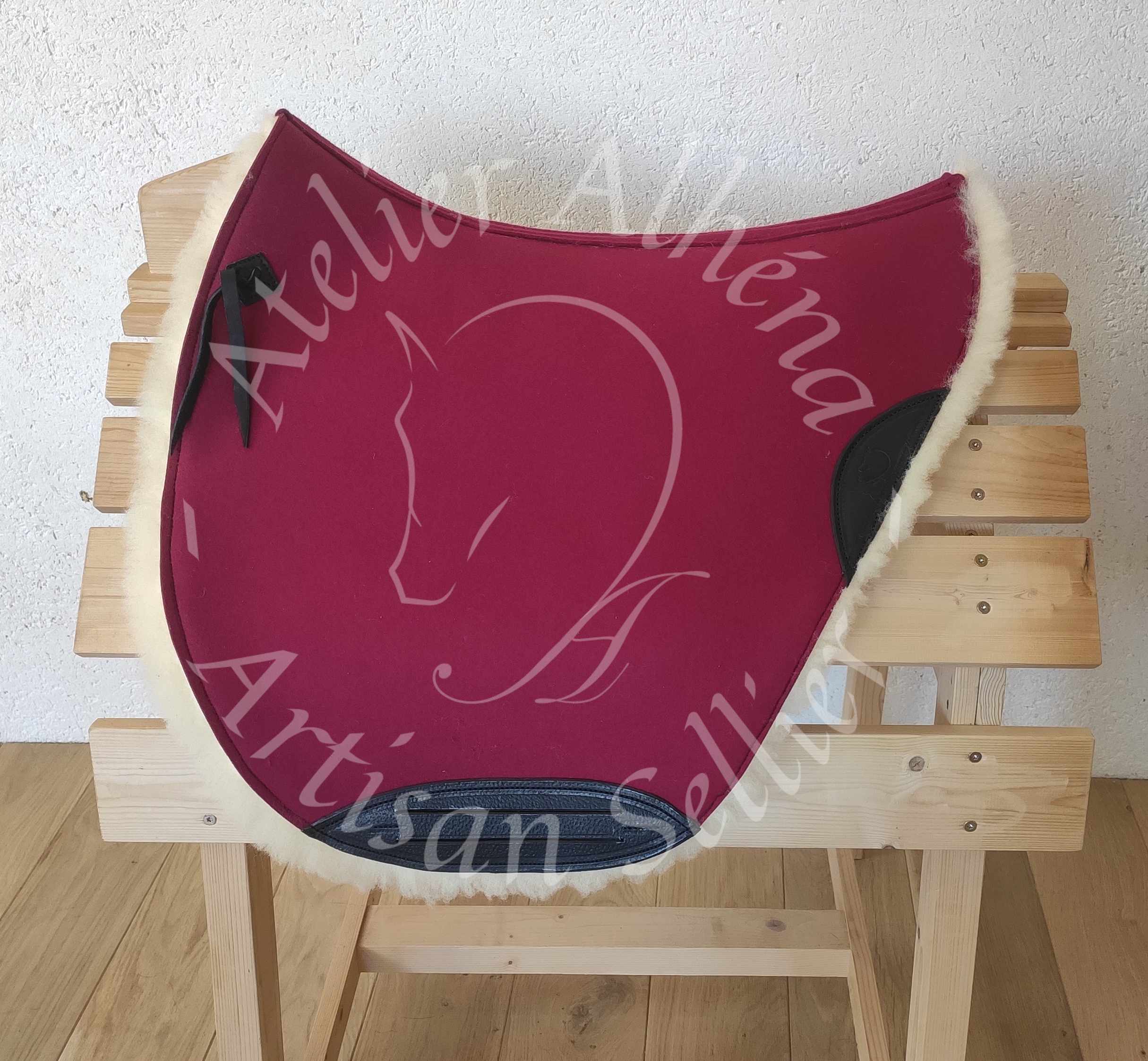 tapis de selle artisanal feutre et mouton Atelier Alhéna