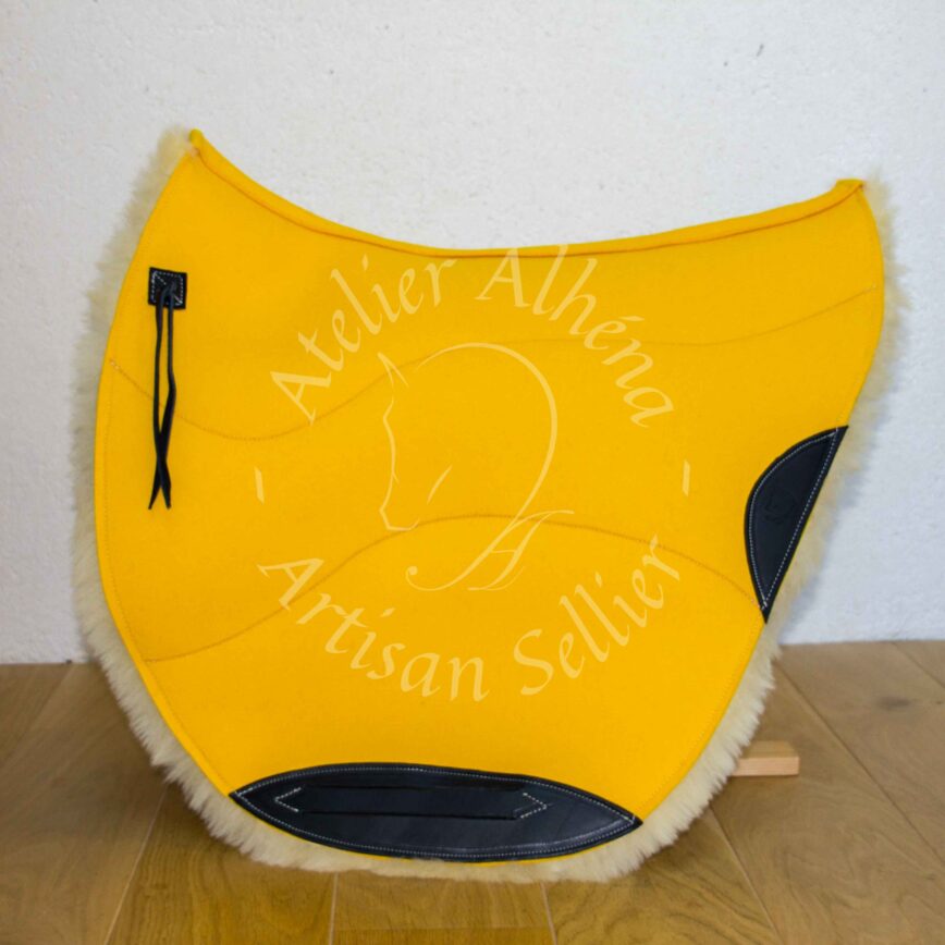tapis de selle feutre et mouton jaune