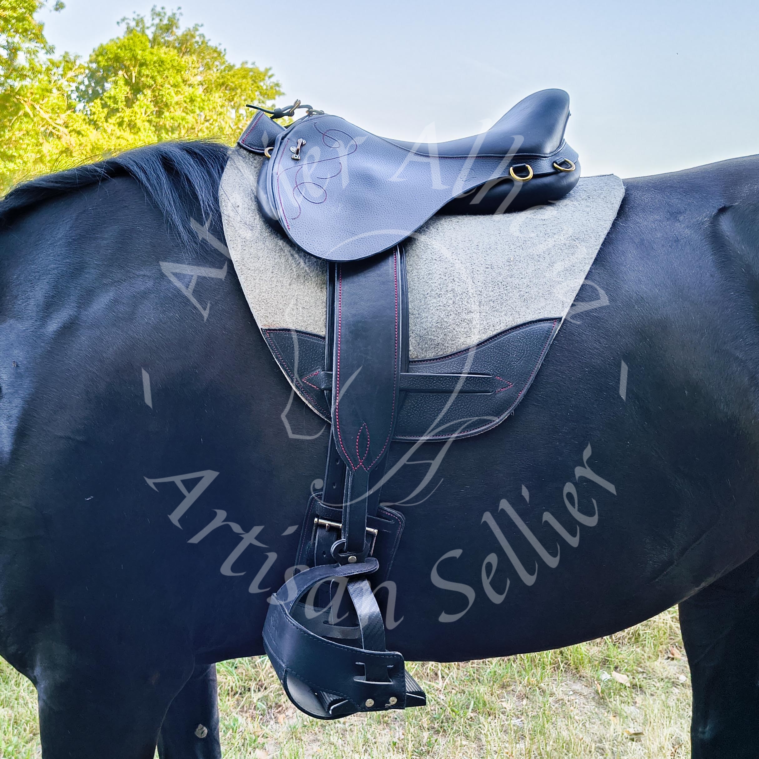selle BRUYERE minimaliste - MAÏKA
