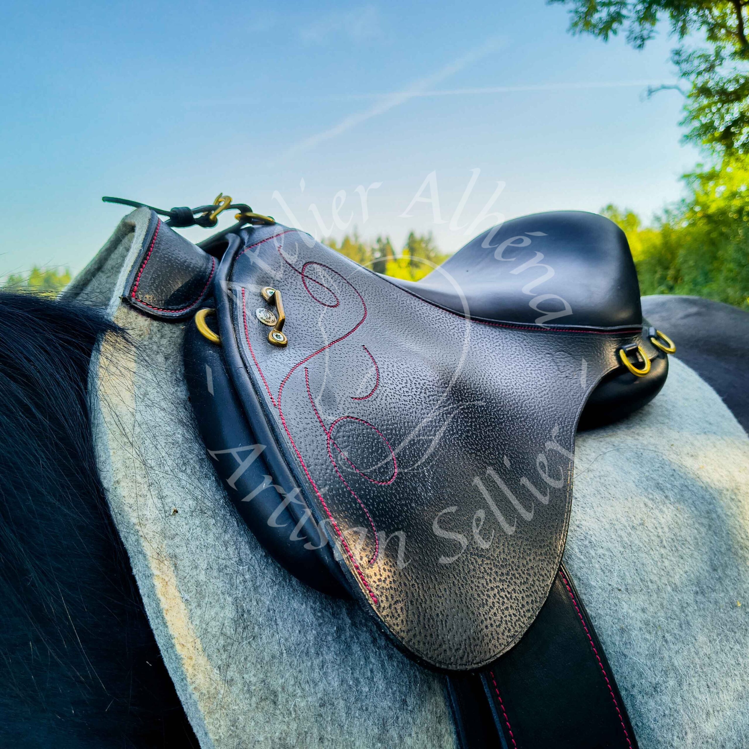 selle BRUYERE minimaliste - MAÏKA
